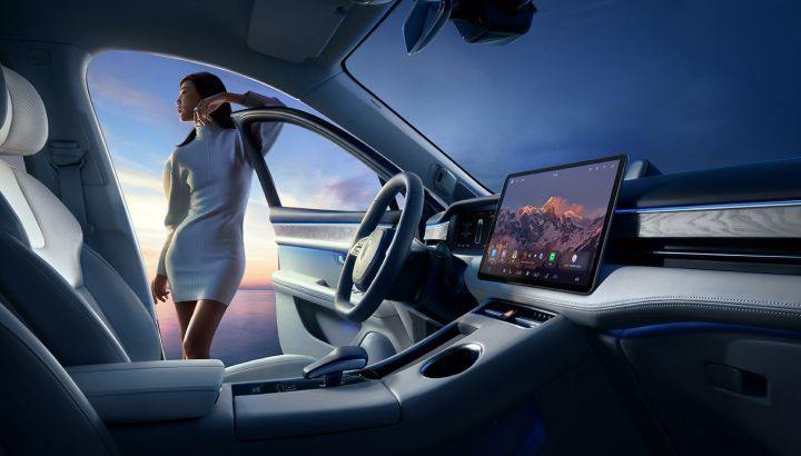 HuaweiAitoM5View1 Купить HUAWEI AITO M5 в нашем салоне в Москве